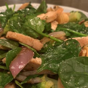 chickenveggiechickpeafusilli-800