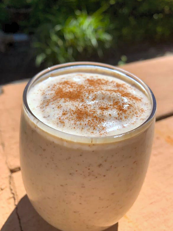 Vanilla Maca Date Smoothie