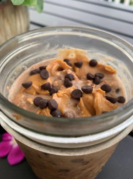 Overnight Peanut Butter Chocolate Latte Oats