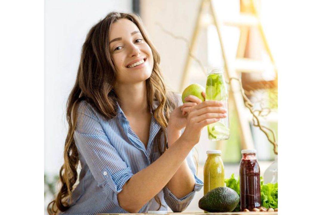 woman eating healthy food